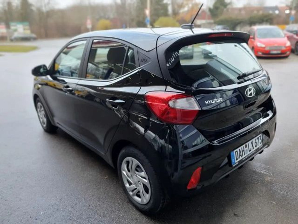 Hyundai i10