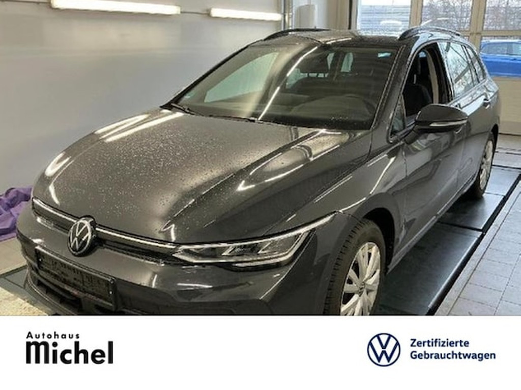 Volkswagen Golf 2024 Benzine