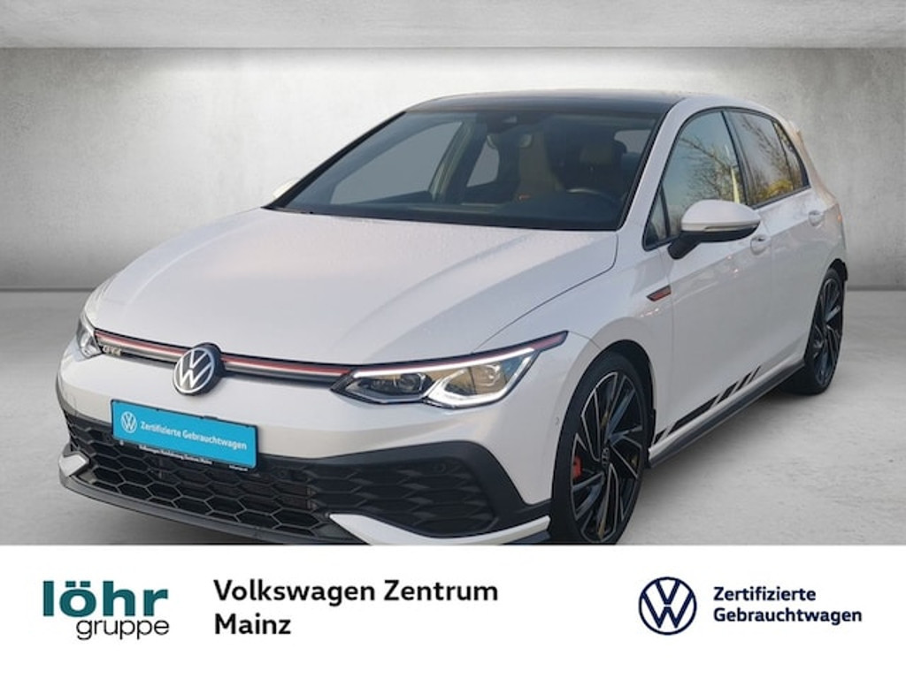 Volkswagen Golf 2023 Benzine