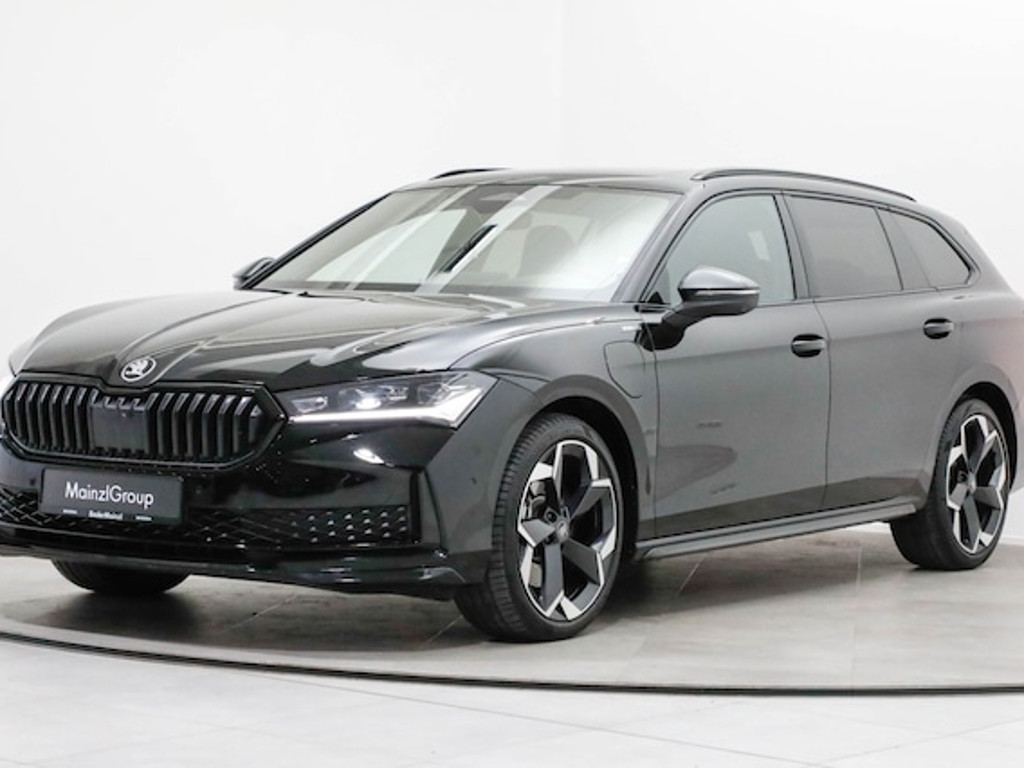 Skoda Superb 2025 Hybride Benzine