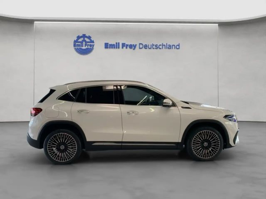 Mercedes-Benz EQA