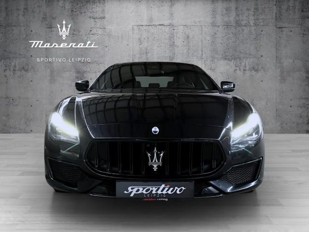 Maserati Quattroporte