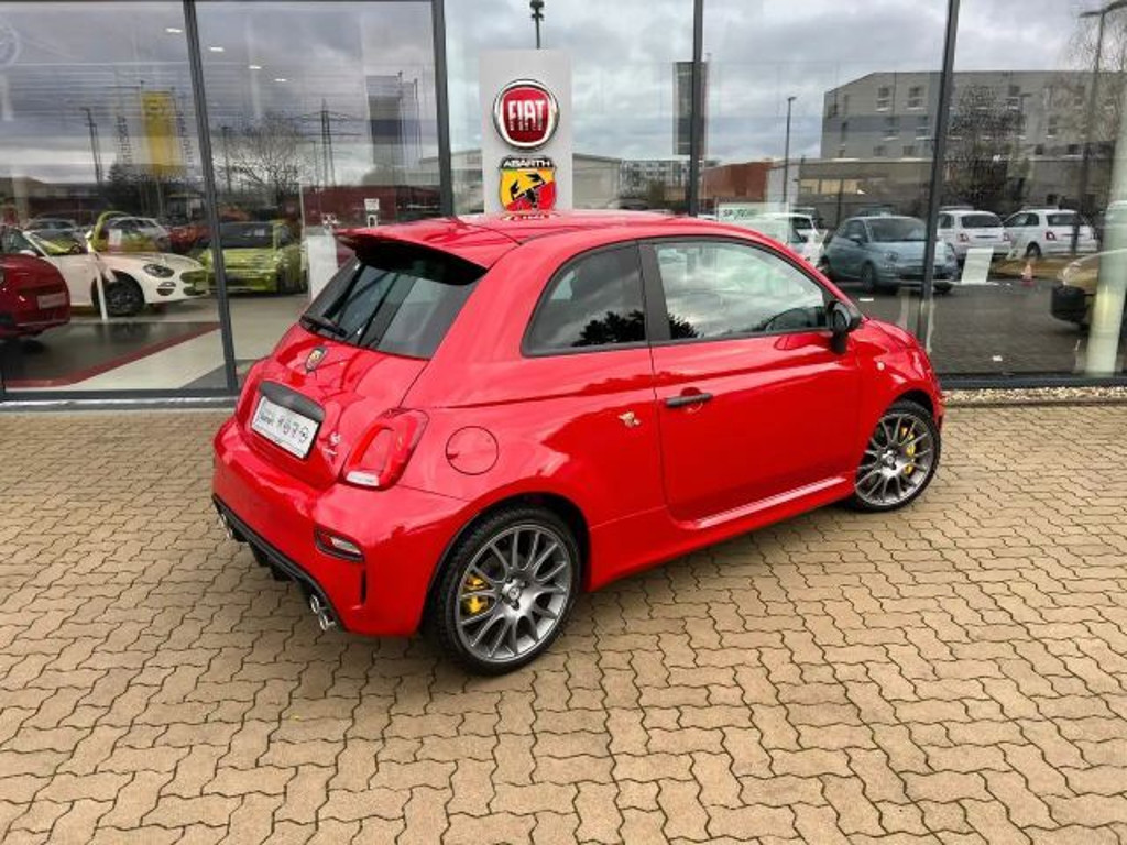 Abarth 695