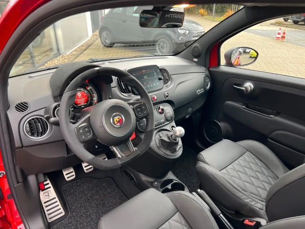 Abarth 695