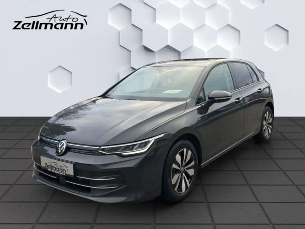 Volkswagen Golf 2024 Benzine