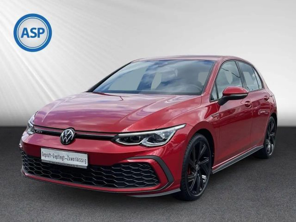 Volkswagen Golf 2024 Benzine