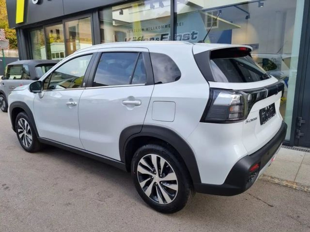 Suzuki S-Cross