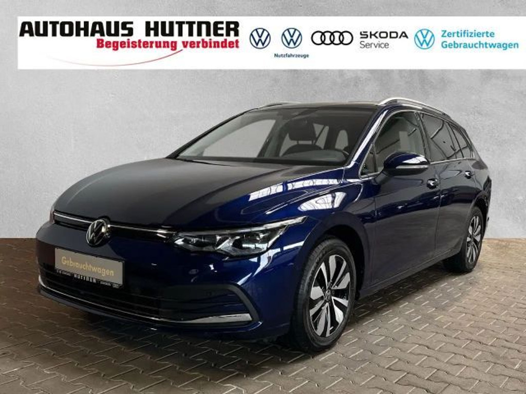 Volkswagen Golf 2023 Benzine