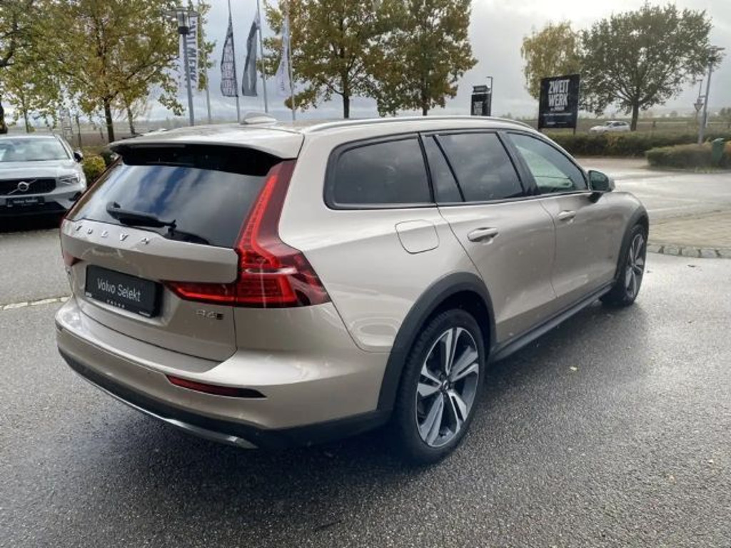 Volvo V60 Cross Country