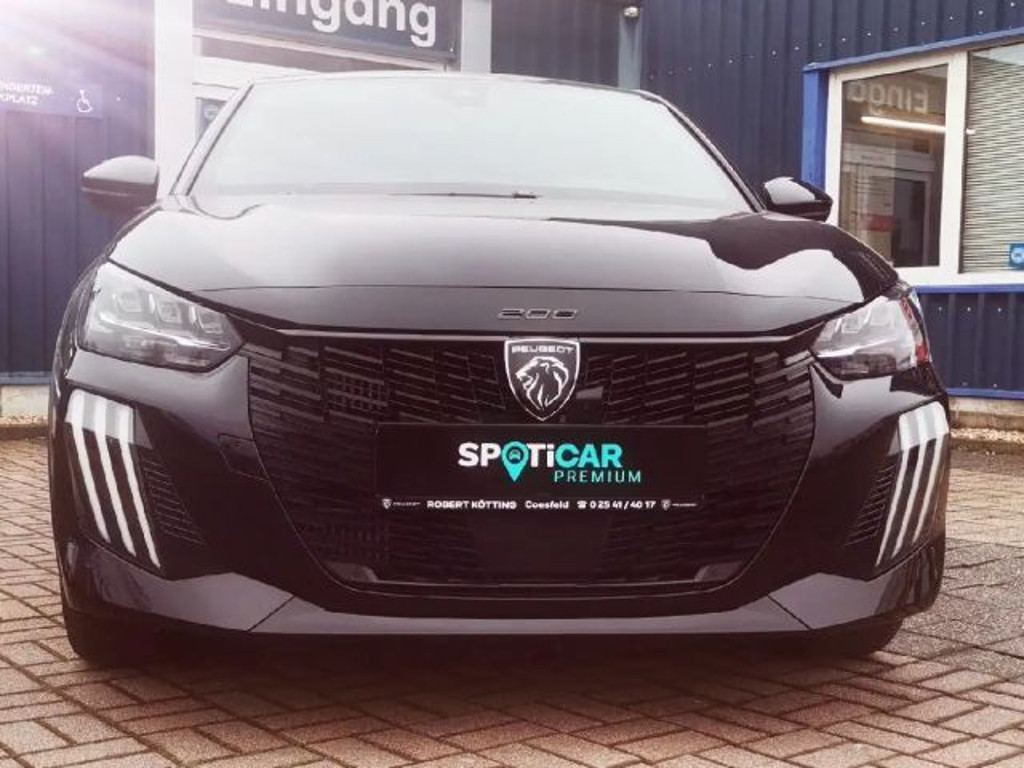 Peugeot 208 2024 Benzine