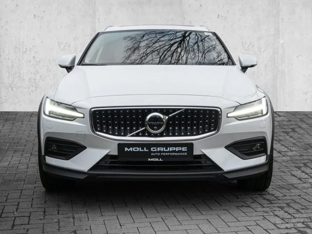 Volvo V60 Cross Country