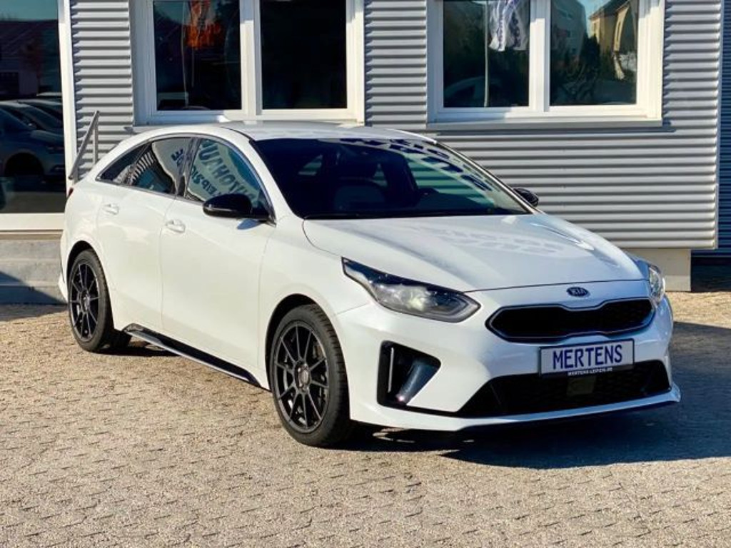 Kia ProCeed