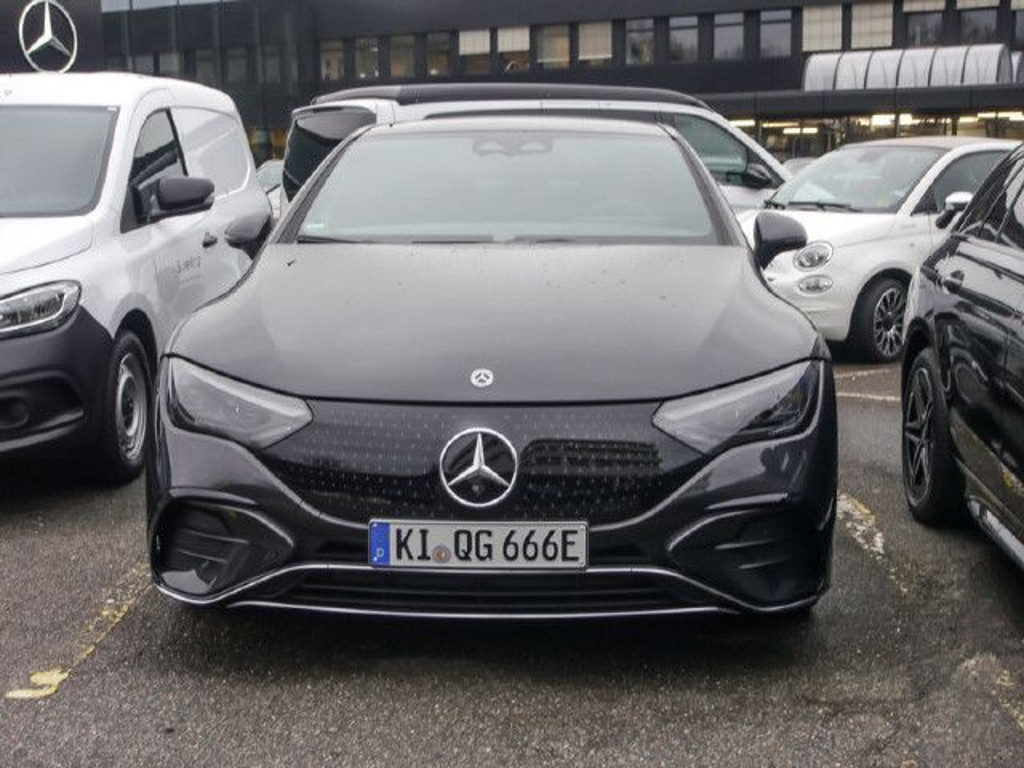 Mercedes-Benz EQE