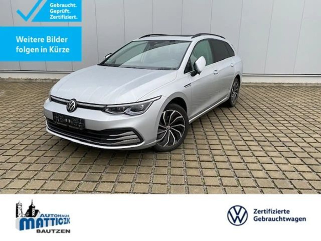 Volkswagen Golf 2022 Benzine
