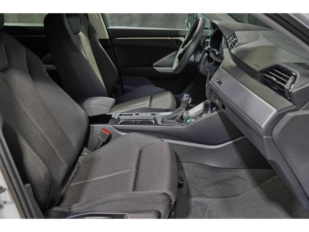 Audi Q3 2025 Benzine