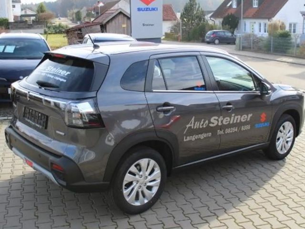 Suzuki S-Cross