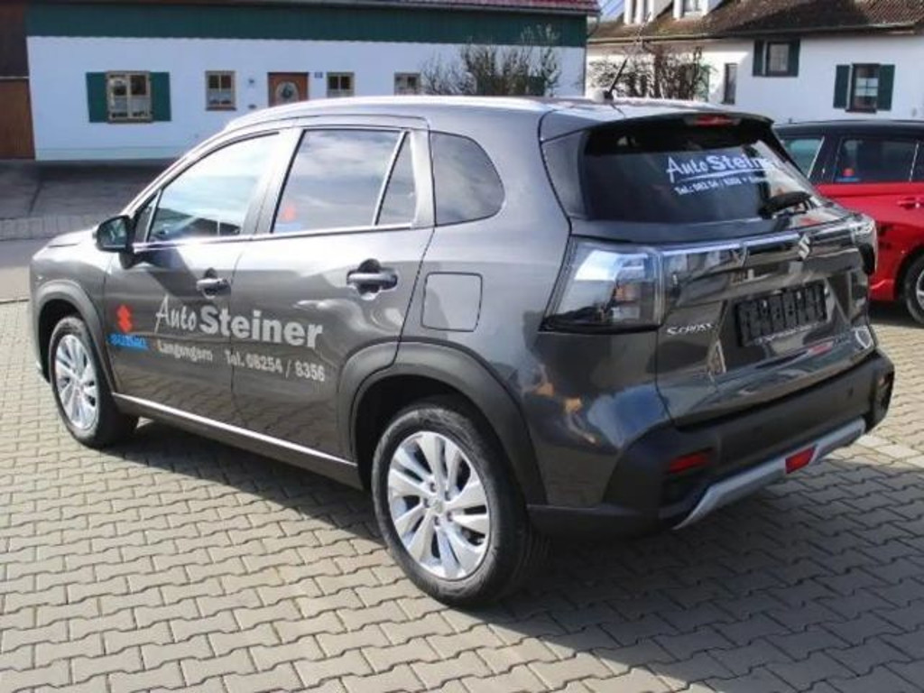Suzuki S-Cross