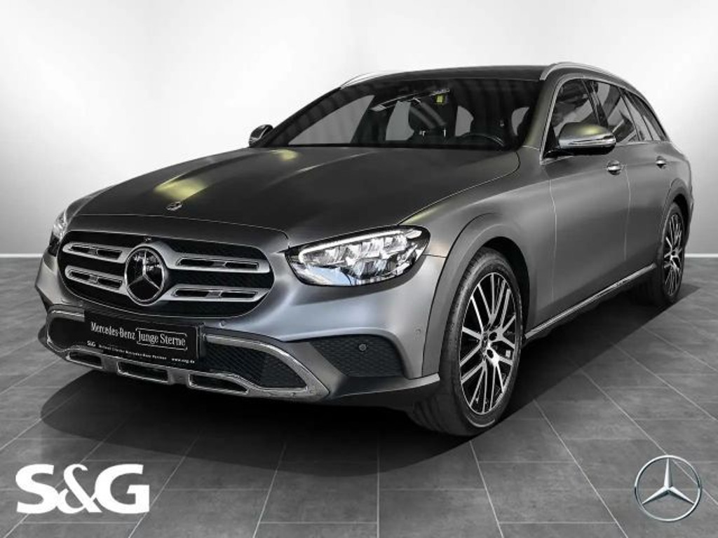 Mercedes-Benz E-Klasse 2023 Benzine