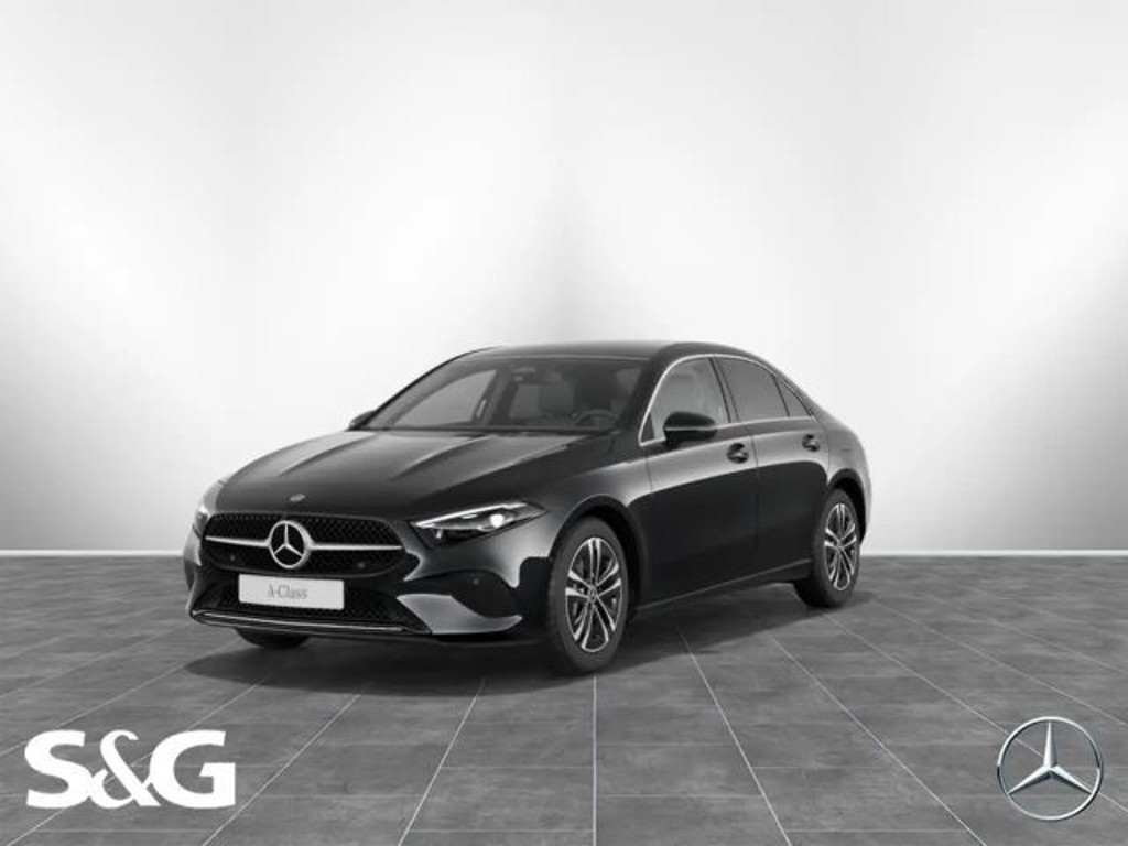 Mercedes-Benz A-Klasse 2024 Benzine