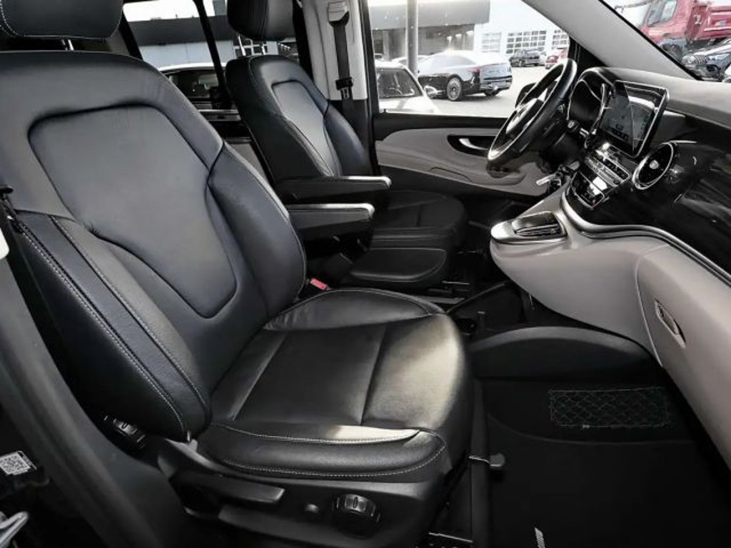 Mercedes-Benz Marco Polo