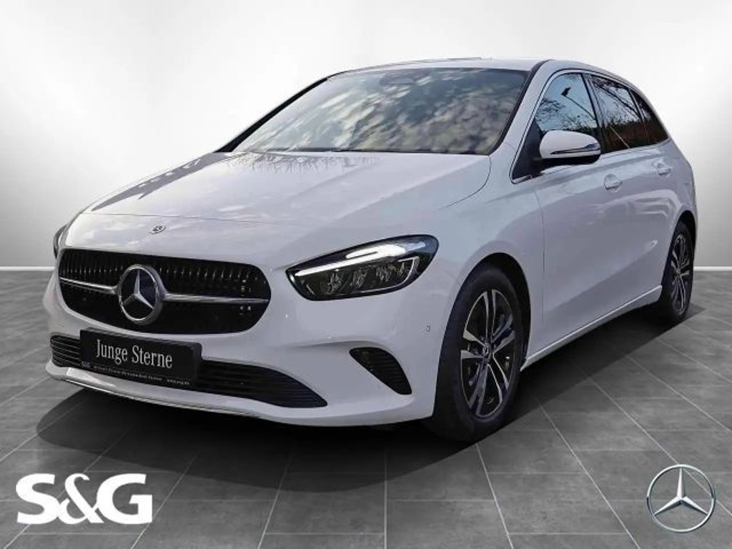 Mercedes-Benz B-Klasse 2024 Benzine