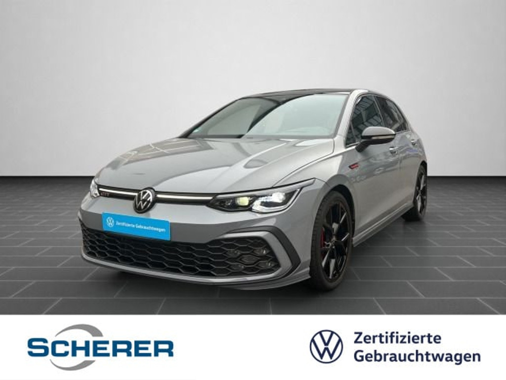 Volkswagen Golf 2022 Benzine