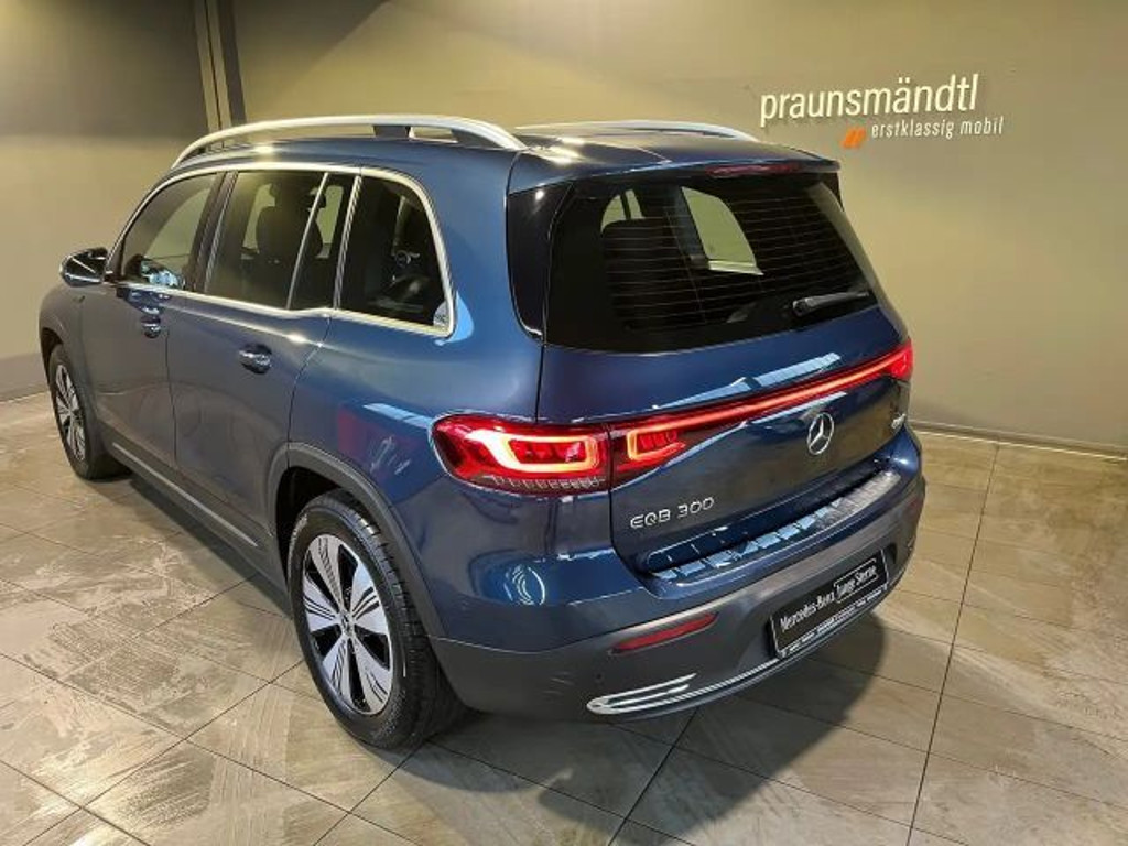 Mercedes-Benz EQB