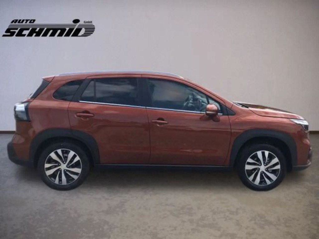 Suzuki S-Cross
