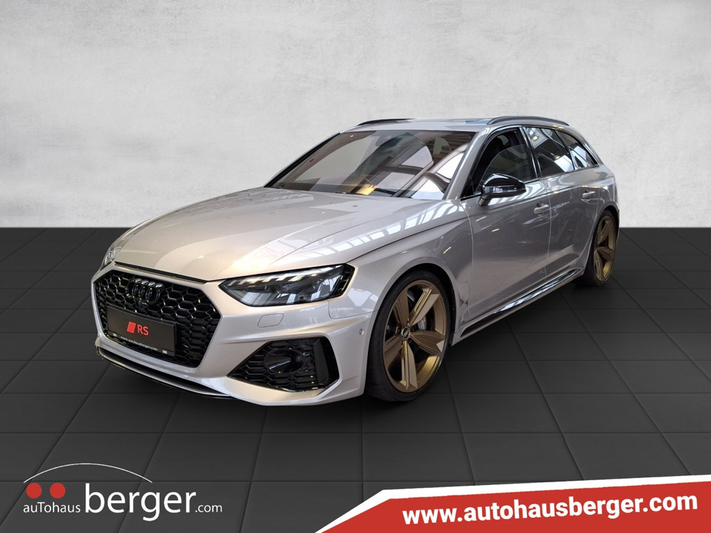 Audi RS4