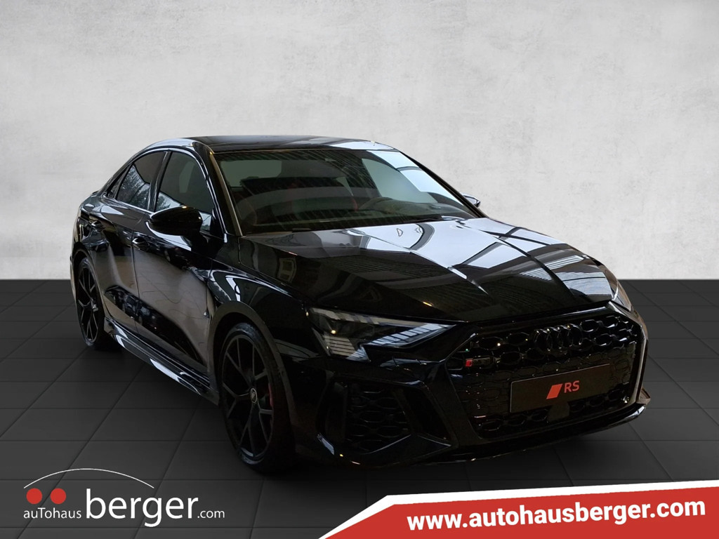Audi RS3 2024 Benzine