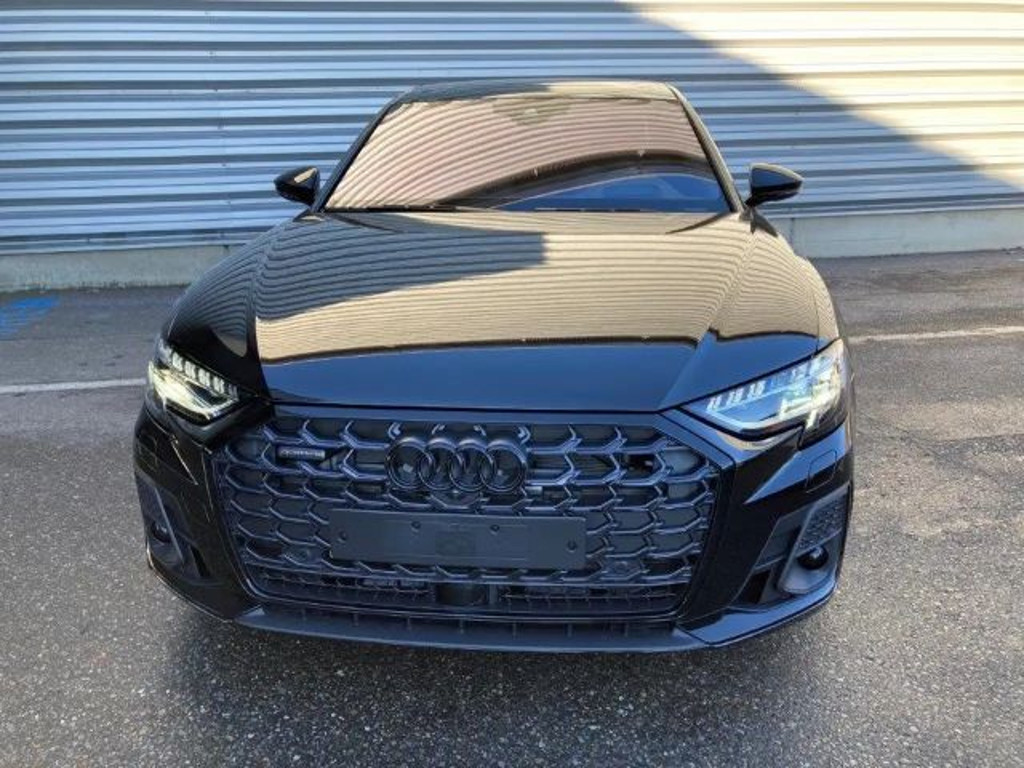 Audi A8 2023 Hybride Benzine