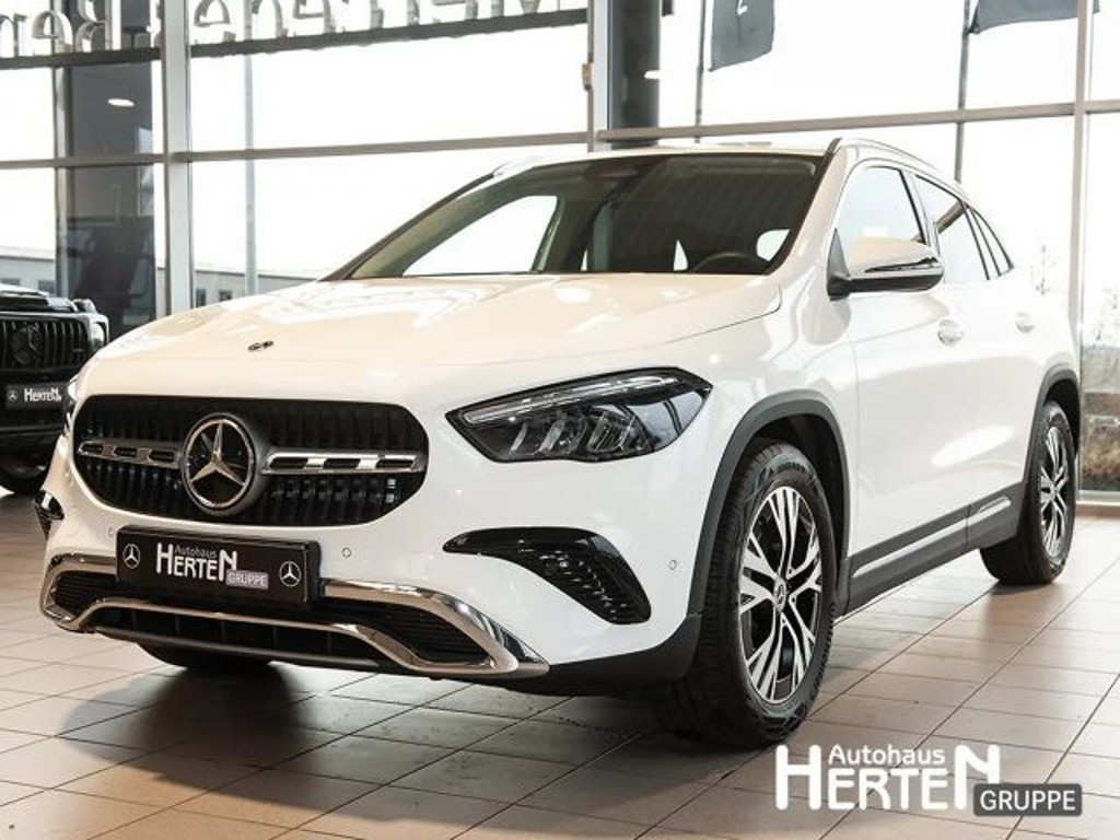 Mercedes-Benz GLA-Klasse 2024 Benzine