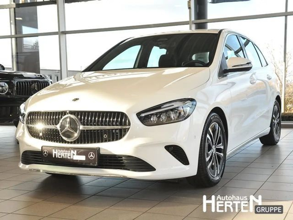 Mercedes-Benz B-Klasse 2024 Benzine