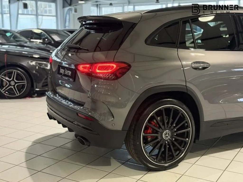 Mercedes-Benz GLA-Klasse
