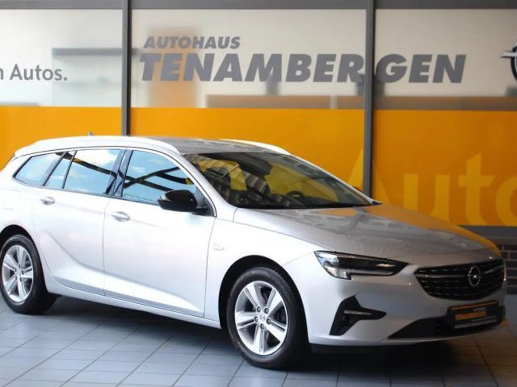 Opel Insignia 2022 Benzine