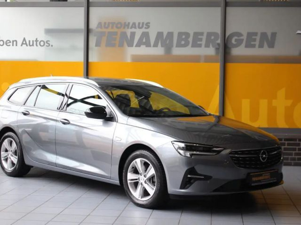 Opel Insignia 2022 Benzine