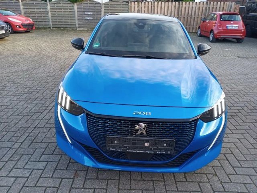 Peugeot e-208