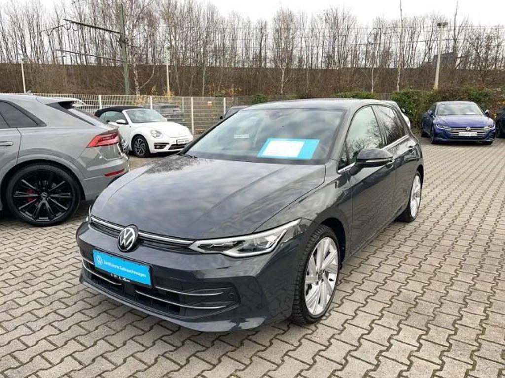 Volkswagen Golf 2024 Benzine