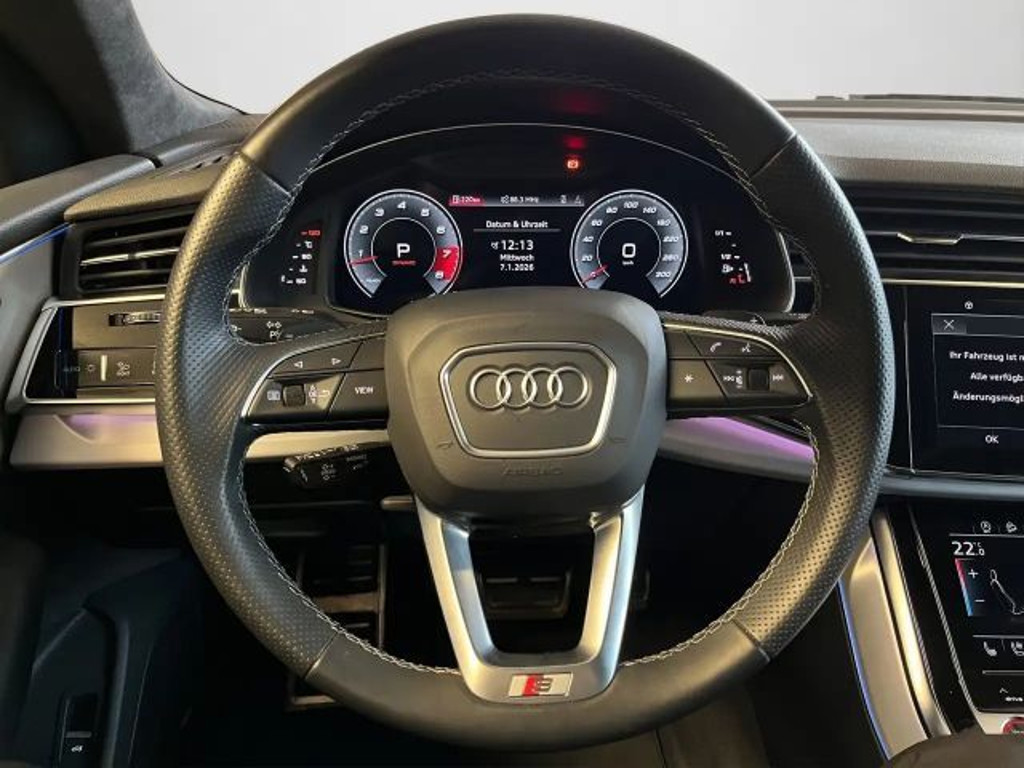 Audi SQ8