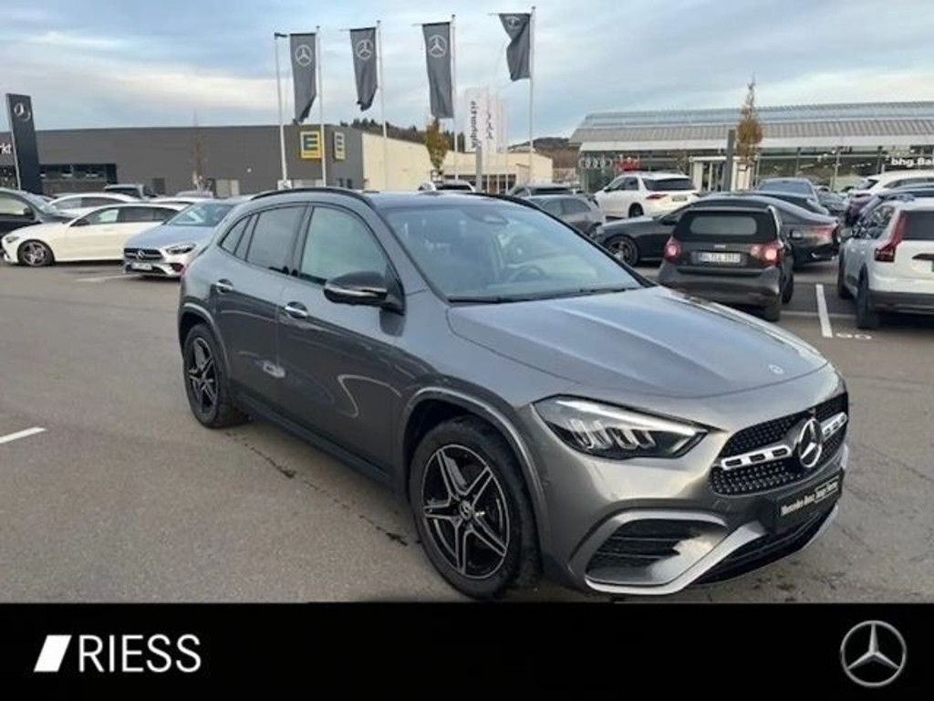 Mercedes-Benz GLA-Klasse