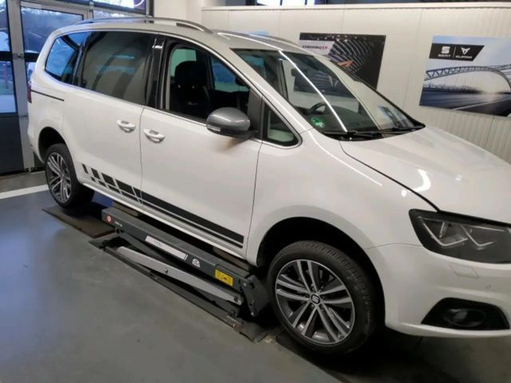 Seat Alhambra