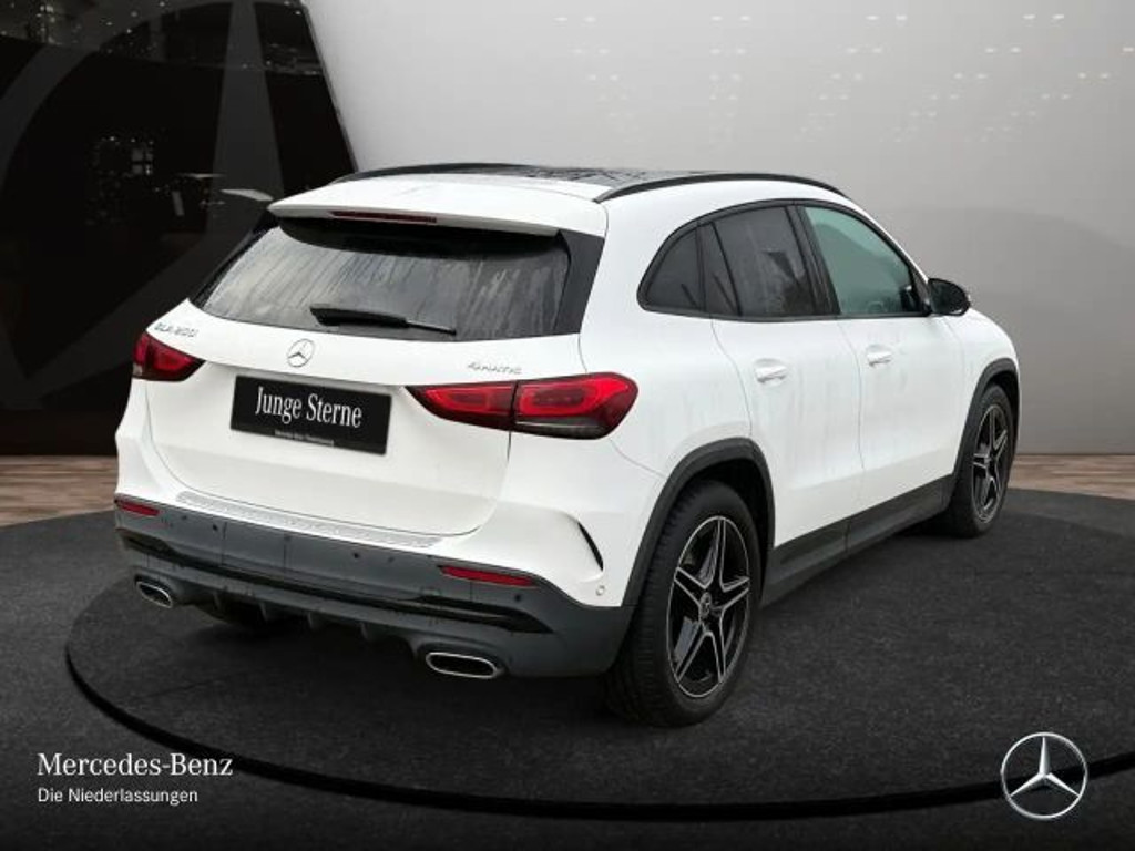 Mercedes-Benz GLA-Klasse