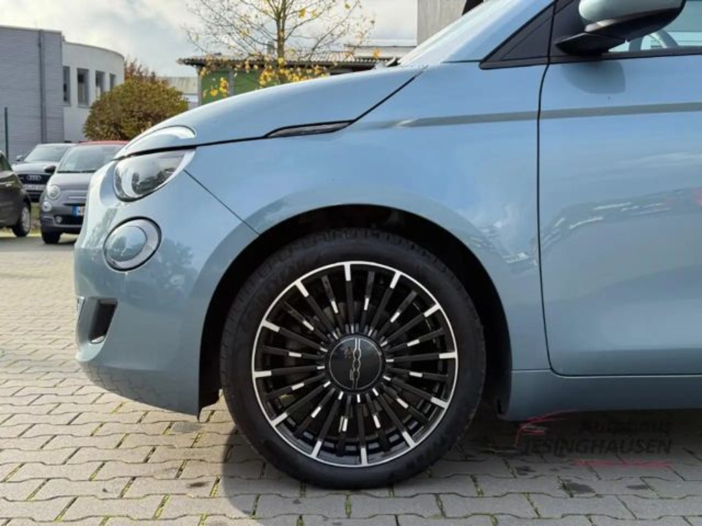 Fiat 500e