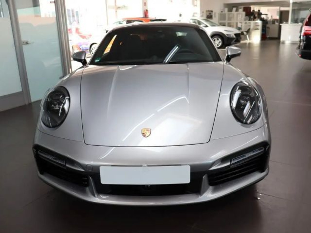 Porsche 992