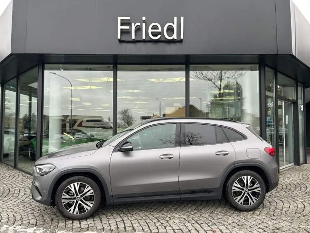 Mercedes-Benz GLA-Klasse 2025 Benzine