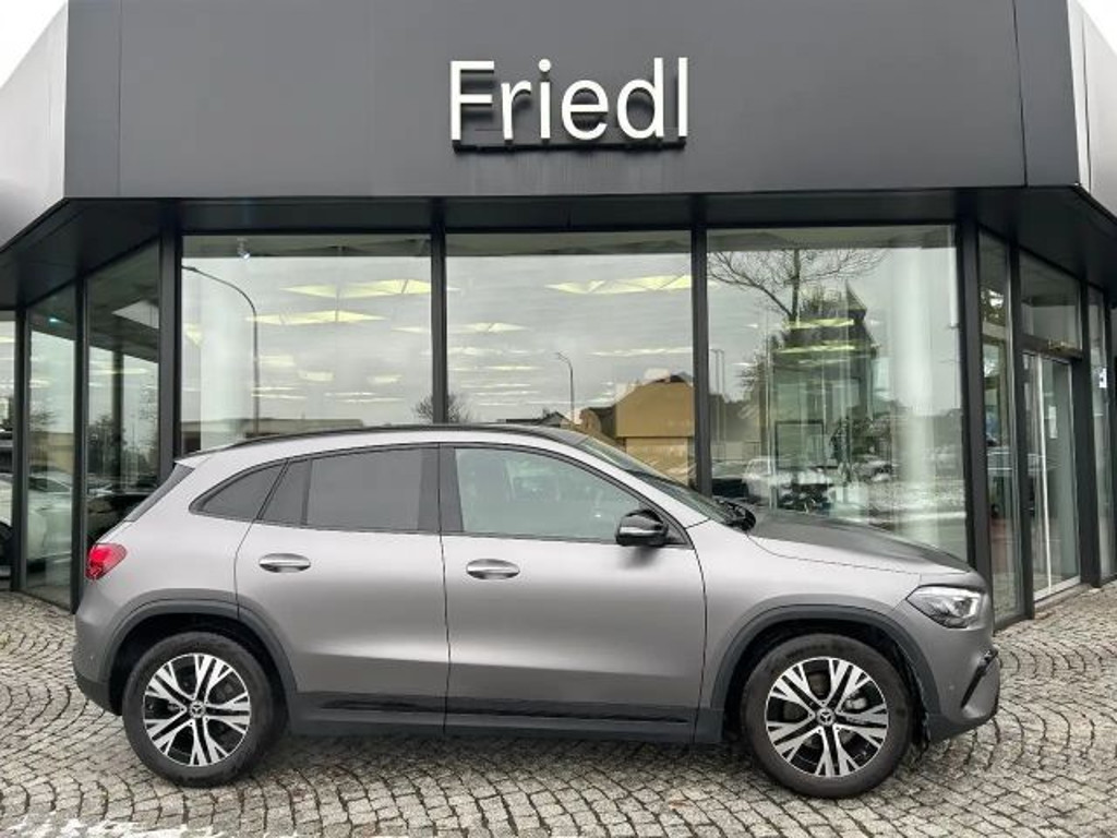 Mercedes-Benz GLA-Klasse