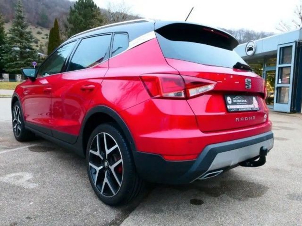 Seat Arona