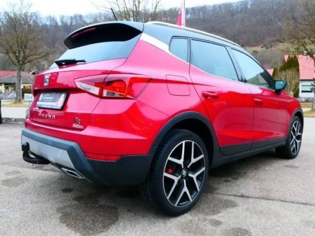 Seat Arona