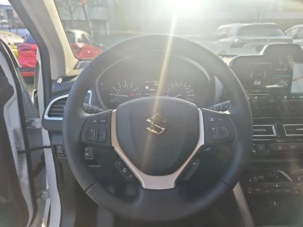 Suzuki S-Cross