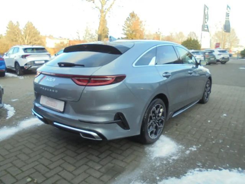 Kia ProCeed